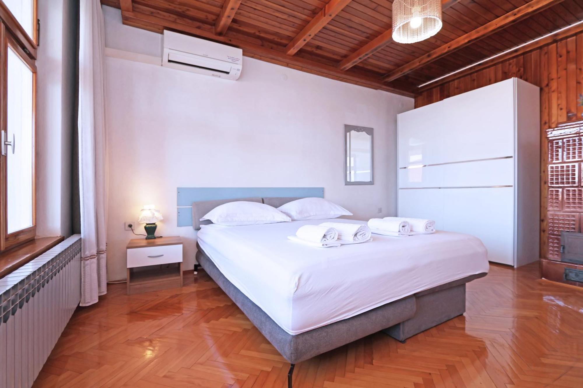 Apartments Villa Flamingo Makarska Esterno foto